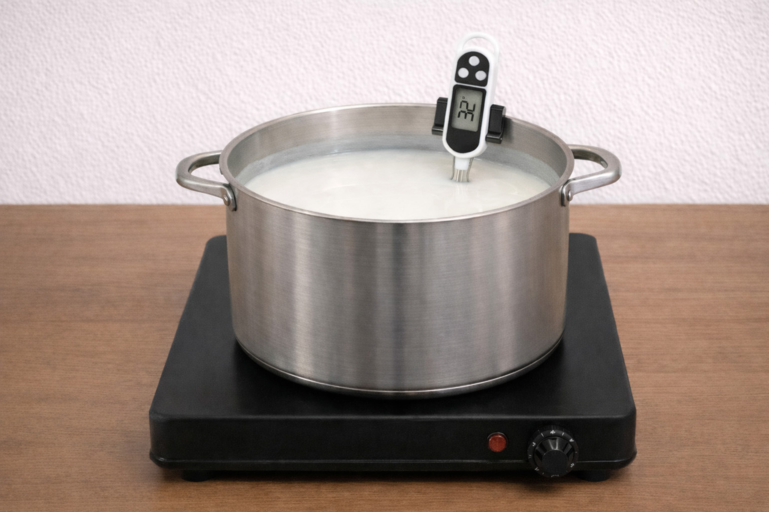 рецепт приготовления камамбера - нагреваем молоко