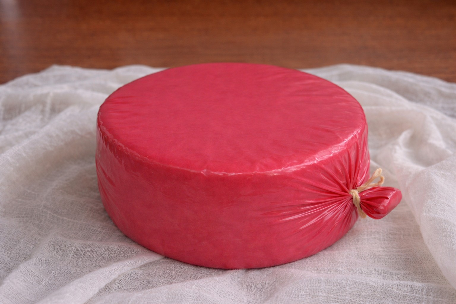 наносим воск - приготовление пивного сыра